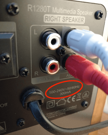Spannung und Frequenz an einer Stereoanlage ablesen